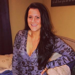 Meet your Posher, Allyson